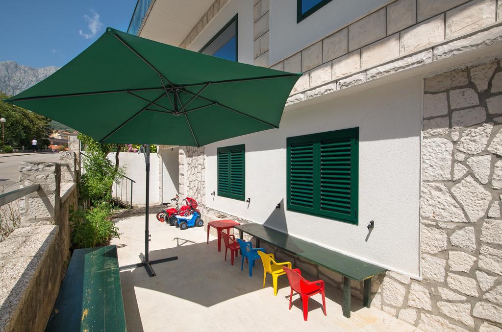 Apartment Afrika Makarska Exterior photo